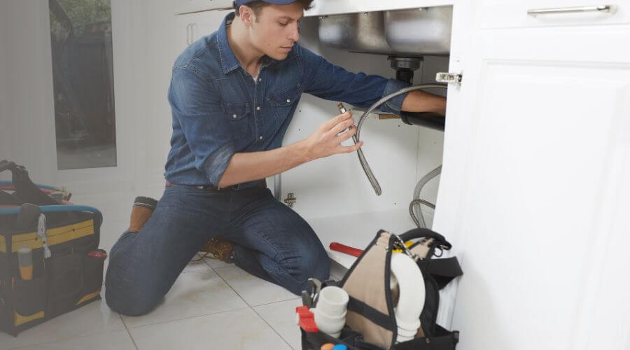 Professional expert plumbing services in Halstead, KS